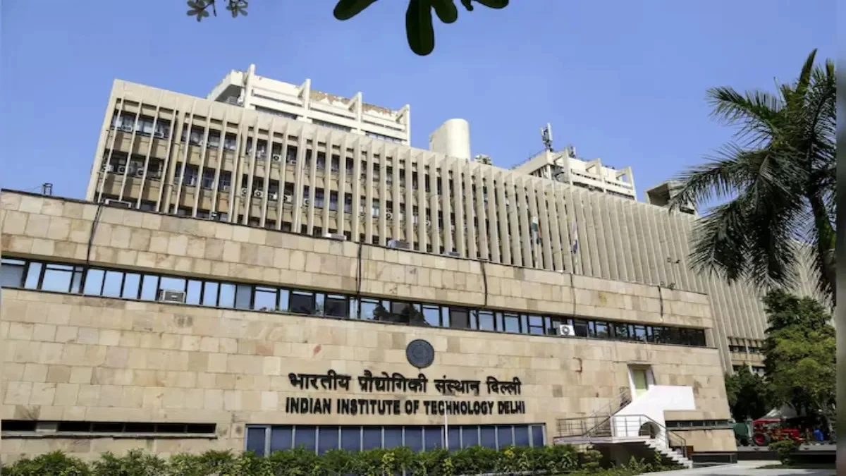 IIT में 5 साल में 53 छात्रों की मौत, 45 आत्महत्या के मामले; SC-ST-OBC के 29 छात्र शामिल