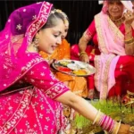 पूजा करते समय सिर क्यों ढकते हैं? सिर्फ परंपरा नहीं, वैज्ञानिक कारण भी है, जानिये इसके पीछे क्यों जुड़ी हैं ये 6 मान्यताएं