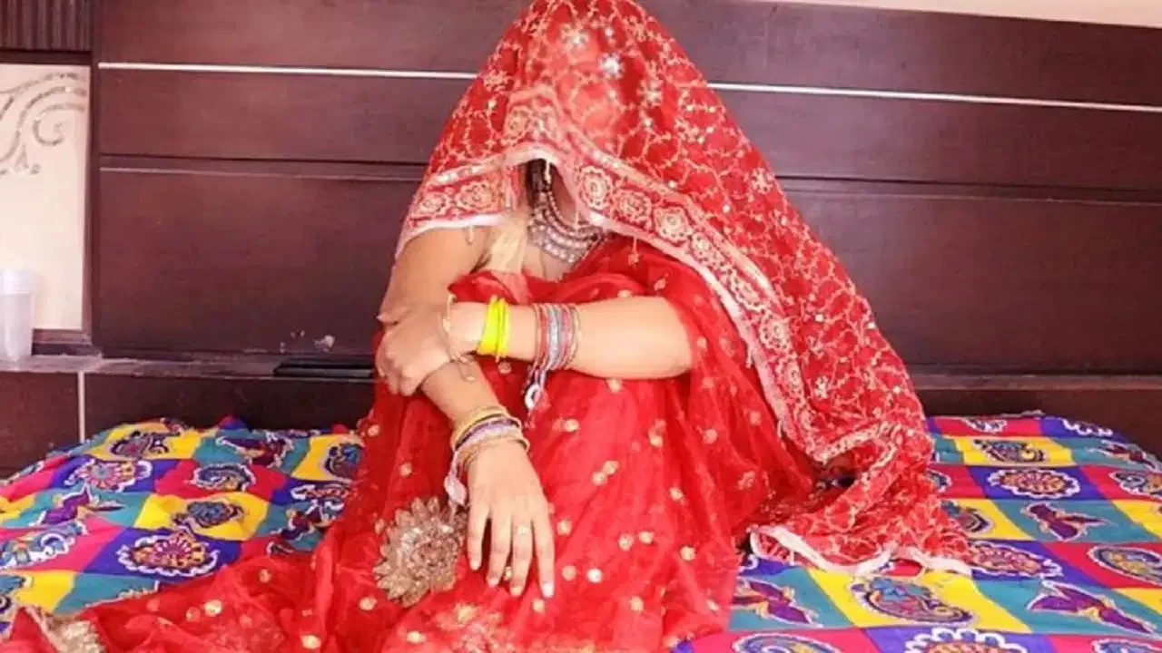 सुहागरात पर दूल्हा-दुल्हन को पान खिलाने की परंपरा
