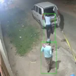 देवघर में गजब हो गया- कैश निकालने का टाइम नहीं था! चोर ATM ही उखाड़ ले भागे: रस्सी बांधी, कार लगाई और 500 मीटर घसीटकर मशीन ही ले उड़े!