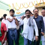 रूला देगी ये 10 तस्वीरें: मुख्यमंत्री एंबुलेंस से मां को लेकर निकले आखिरी सफर पर, कभी लिपटकर रोते, कभी खुद को संभालते, मां के शव के सामने बेसुध हुए हेमंत सोरेन