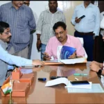 स्वास्थ्य मंत्री डॉ. इरफान अंसारी का बड़ा फैसला, सम्मान में बढ़ाया मानदेय ! अब झारखंड के स्वास्थ्य क्षेत्र में आएगी नई क्रांति।