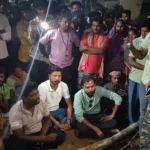 झारखंड:  छात्रा की हत्या से इलाके में मची सनसनी, आक्रोशित लोगों ने किया दुमका-पाकुड़ मार्ग जाम; आरोपितों की गिरफ्तारी का दिया अल्टीमेटम