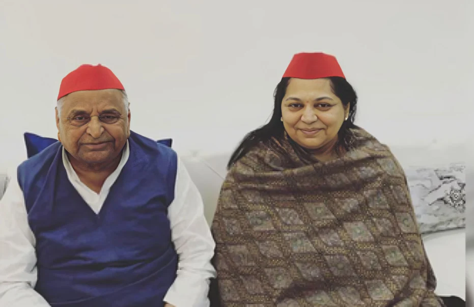 mulayam singh yadav and sadhan singh