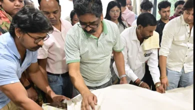 रूपी सोरेन के निधन के टूट गये हैं मुख्यमंत्री हेमंत सोरेन