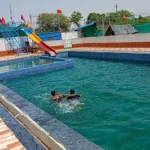 बेंगलुरु के होटल में बड़ा हादसा: स्विमिंग पूल में करंट दौड़ने से दो विदेशी नागरिकों की मौत, बचाने पहुंचे दो लोग भी घायल